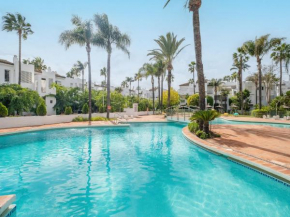 Costalita Corner apartment, Estepona